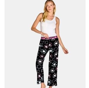 HELLO KITTY PAJAMA PANTS